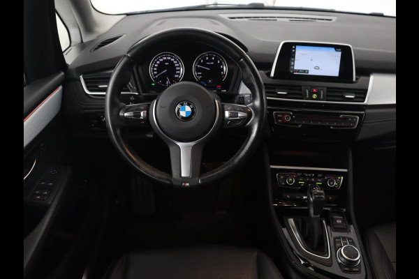 BMW 2 Serie Active Tourer 225xe iPerformance High Executive | Trekhaak | Cruise Control | Leder | Automaat | Stoelverwarming | Navigatie | PDC | Bluetooth | LMV 17 inch | PHEV