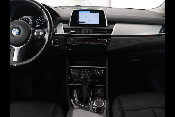 BMW 2 Serie Active Tourer 225xe iPerformance High Executive | Trekhaak | Cruise Control | Leder | Automaat | Stoelverwarming | Navigatie | PDC | Bluetooth | LMV 17 inch | PHEV