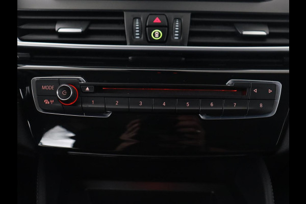 BMW 2 Serie Active Tourer 225xe iPerformance High Executive | Trekhaak | Cruise Control | Leder | Automaat | Stoelverwarming | Navigatie | PDC | Bluetooth | LMV 17 inch | PHEV