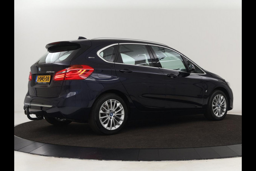 BMW 2 Serie Active Tourer 225xe iPerformance High Executive | Trekhaak | Cruise Control | Leder | Automaat | Stoelverwarming | Navigatie | PDC | Bluetooth | LMV 17 inch | PHEV