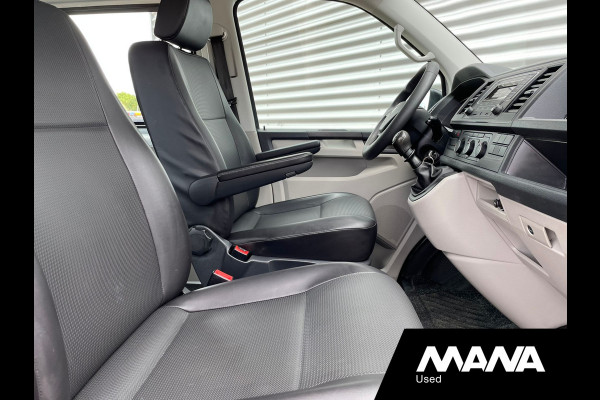 Volkswagen Transporter 2.0TDI L2H1 102PK DC Comfortline 5 Zits Airco Trekhaak
