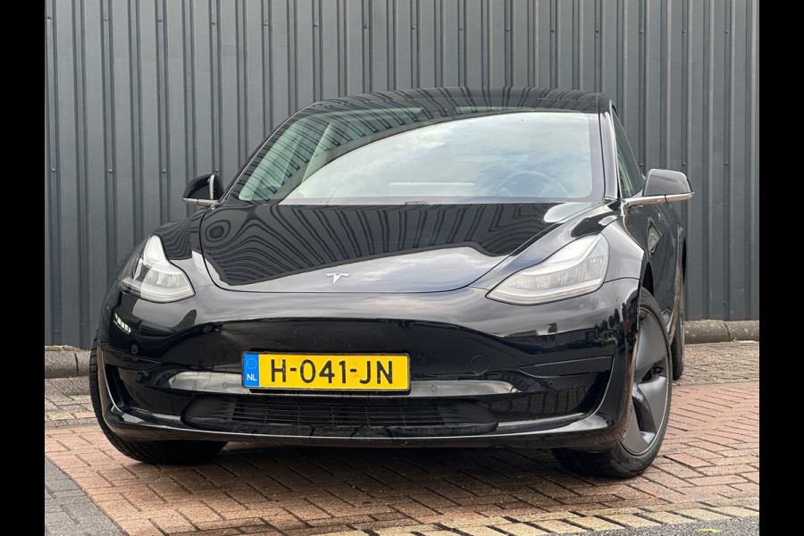Tesla Model 3 Standard RWD Plus 60 kWh