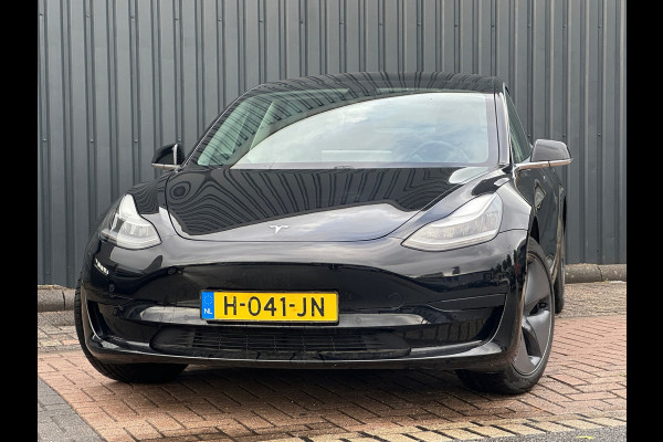 Tesla Model 3 Standard RWD Plus 60 kWh