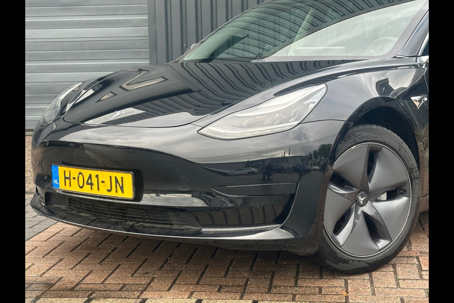 Tesla Model 3 Standard RWD Plus 60 kWh