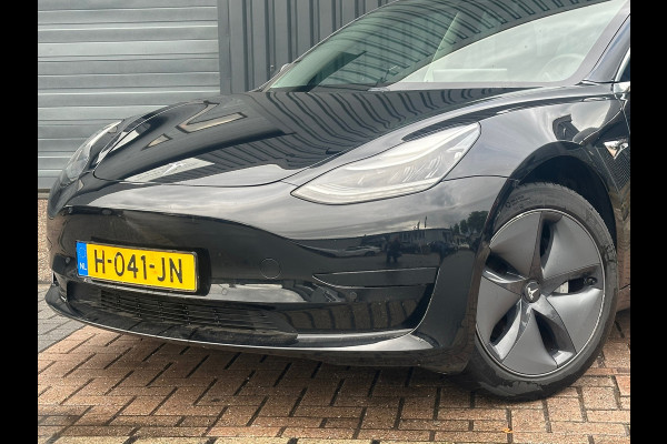 Tesla Model 3 Standard RWD Plus 60 kWh