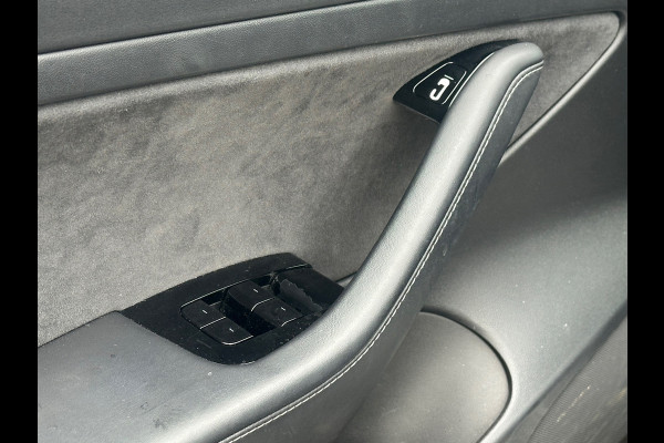 Tesla Model 3 Standard RWD Plus 60 kWh