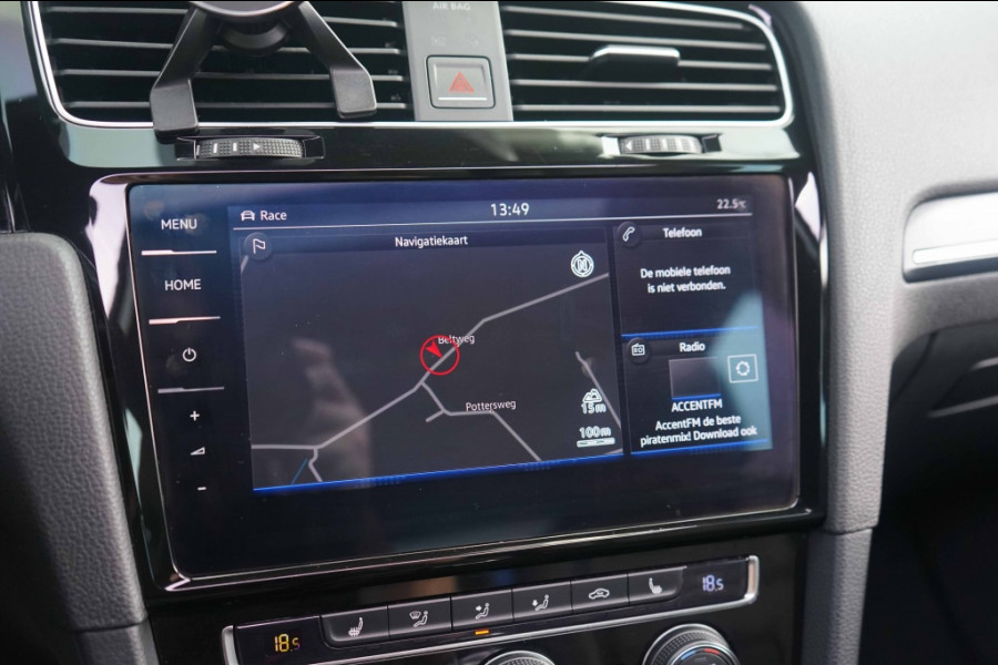 Volkswagen Golf 7.5 R 4Motion 2.0 TSI Pano/DCC/Dynaudio/OZ/VOL