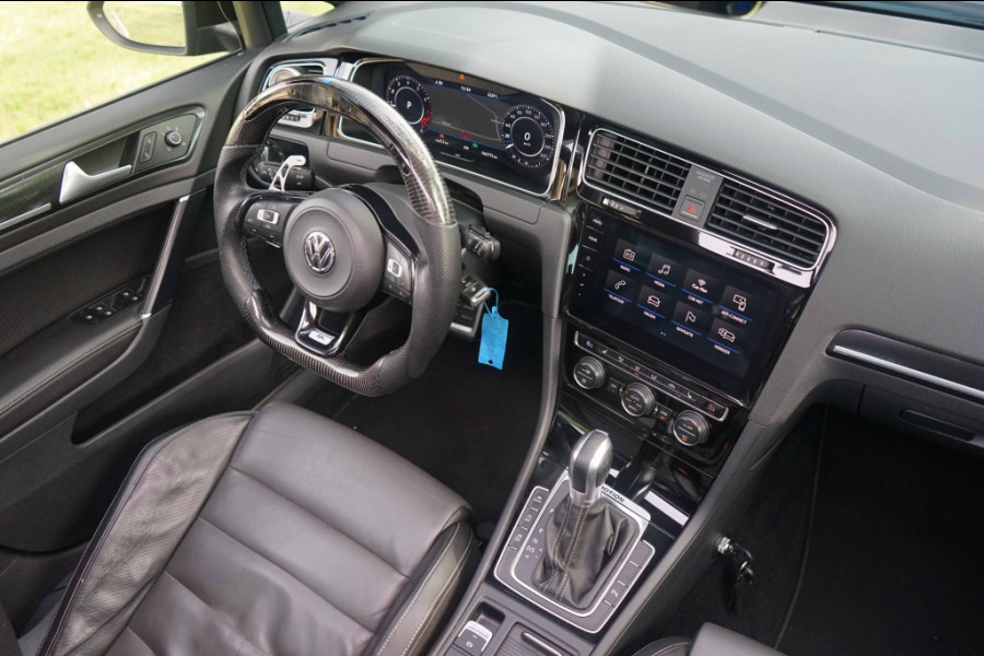 Volkswagen Golf 7.5 R 4Motion 2.0 TSI Pano/DCC/Dynaudio/OZ/VOL