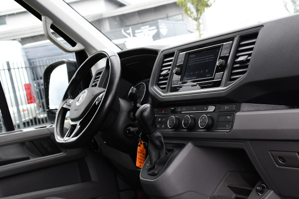 Volkswagen Crafter 35 2.0 TDI L3H3 Black Edition Adaptieve Cruise, Camera, Carplay, 177pk, Automaat, LED, Stoelverwarming, Multimedia, BOM VOL!