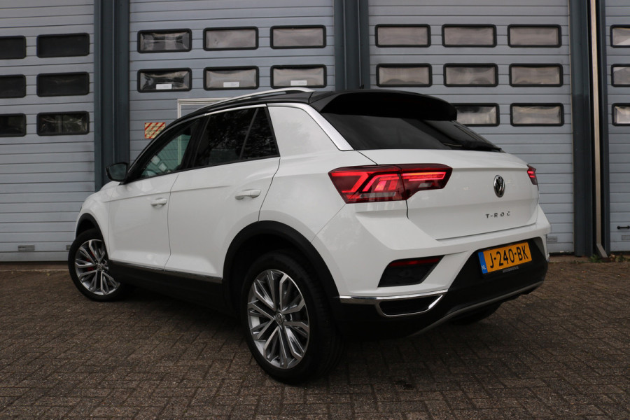 Volkswagen T-Roc 1.5 TSI Sport Autom Xenon Keyless Virtual cockpit Navi Camera Bj:2020 Volkswagen T-Roc 1.5 TSI Sport Autom Xenon Keyless Virtual cockpit Navi Camera Bj:2020