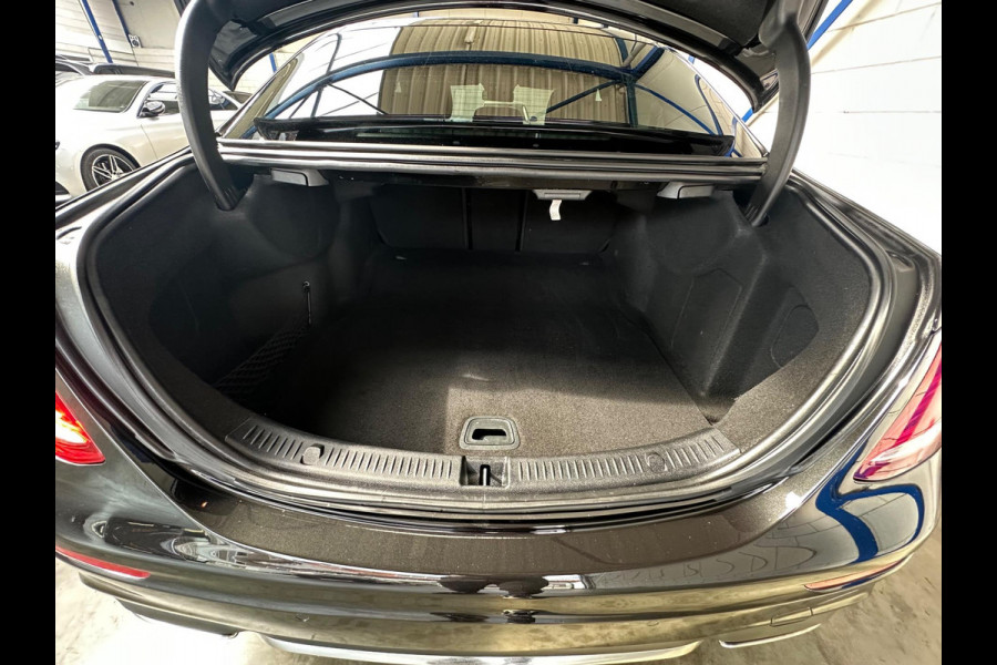 Mercedes-Benz E-Klasse Amg 300 CAMERA|NAVI|TREKHAAK|STOELVERWARMING