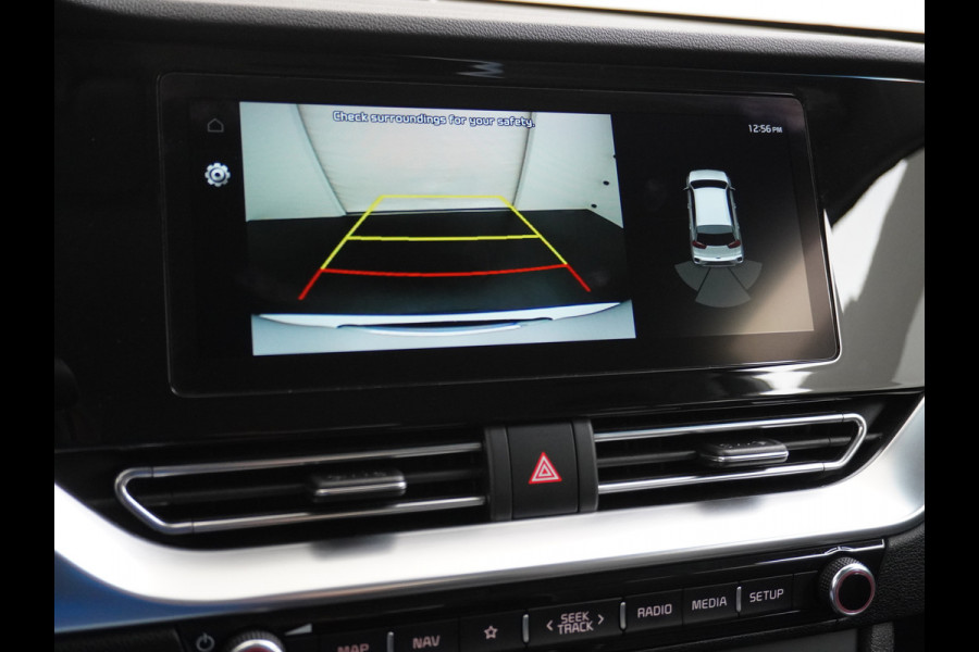 Kia e-Niro DynamicLine 64kWh Warmtepomp Apple Carplay Android Auto Navi Ecc Adap.Cruise Camera Pdc DAB Stoel+Stuurverwarming Lane Assist Kia Connect Dealeronderhouden Origineel Nederlandse Auto