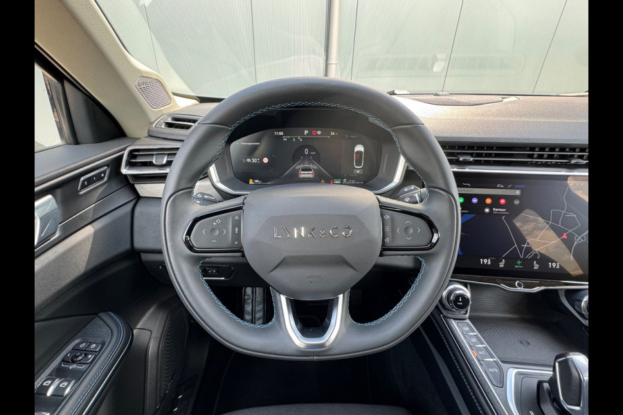 Lynk & Co 01 1.5 * Black pakket * Navigatie * Camera * Stoelverwarming *