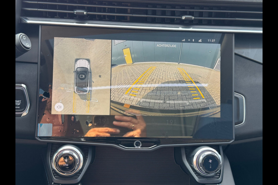 Lynk & Co 01 1.5 * Black pakket * Navigatie * Camera * Stoelverwarming *