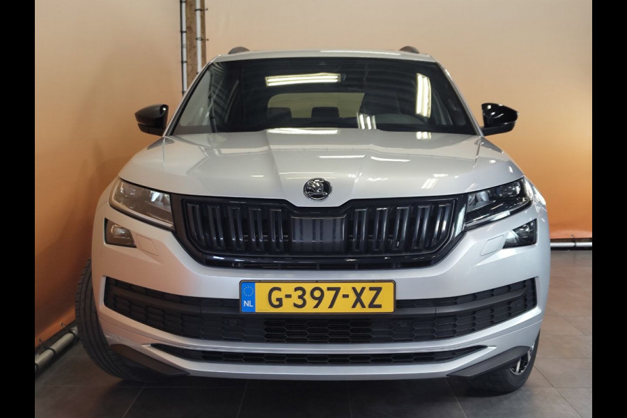 Škoda Kodiaq 2.0 TSI 4x4 Sportline Business bomvol! pano | sportint | stoelverw | digitaal dashb | trekh