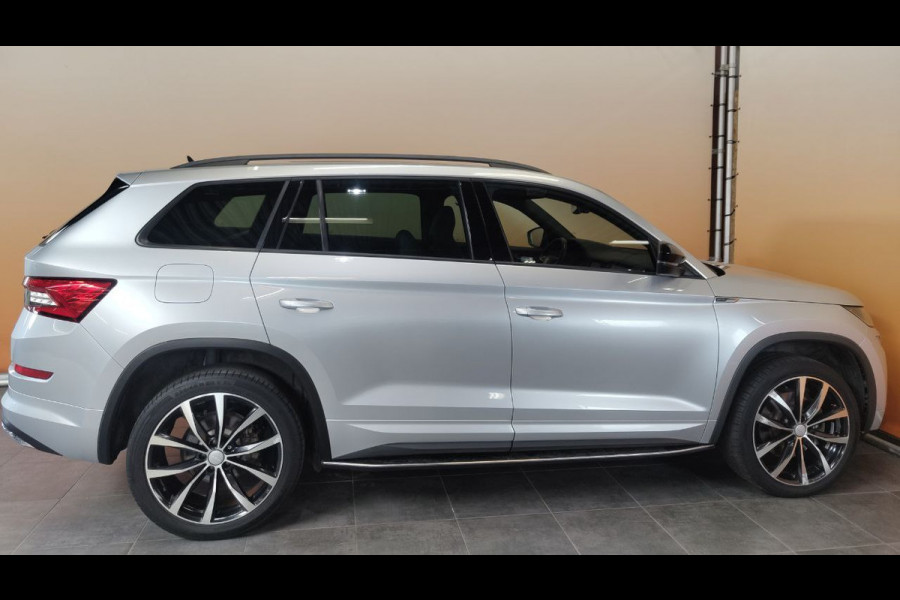 Škoda Kodiaq 2.0 TSI 4x4 Sportline Business bomvol! pano | sportint | stoelverw | digitaal dashb | trekh