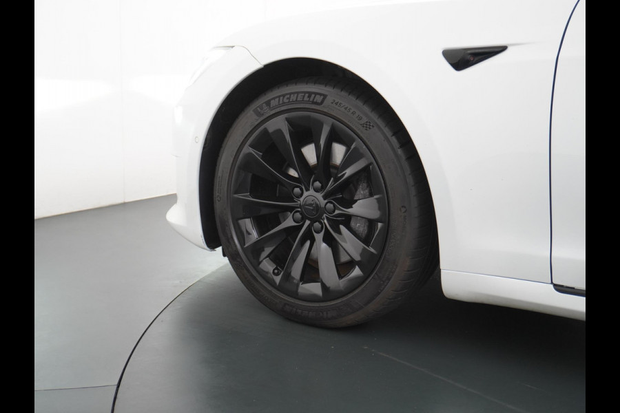 Tesla Model S Long Range VAN: 47.900,- VOOR 41.877,- UW HERFSTVOORDEEL: 6.023,- EURO FULL SELF DRIVE AUTOPILOT l STOEL + STUUR VERWARMING  | PANO |19INCH| LEDER | RIJKLAARPRIJS INCL. 12 MND. BOVAG GARANTIE