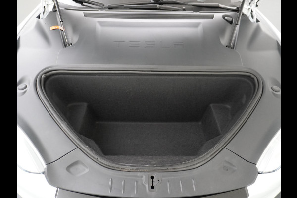Tesla Model S Long Range VAN: 47.900,- VOOR 41.877,- UW HERFSTVOORDEEL: 6.023,- EURO FULL SELF DRIVE AUTOPILOT l STOEL + STUUR VERWARMING  | PANO |19INCH| LEDER | RIJKLAARPRIJS INCL. 12 MND. BOVAG GARANTIE