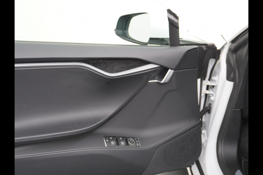 Tesla Model S Long Range VAN: 47.900,- VOOR 41.877,- UW HERFSTVOORDEEL: 6.023,- EURO FULL SELF DRIVE AUTOPILOT l STOEL + STUUR VERWARMING  | PANO |19INCH| LEDER | RIJKLAARPRIJS INCL. 12 MND. BOVAG GARANTIE