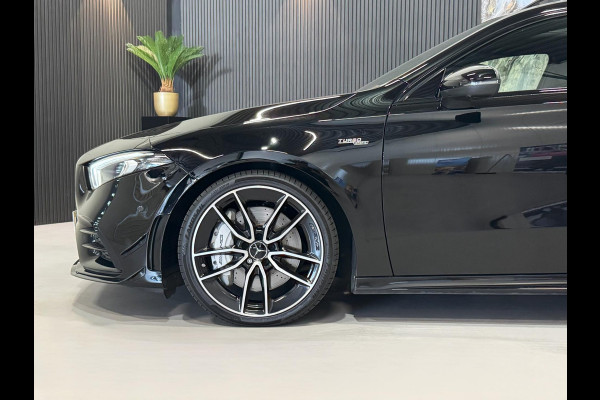 Mercedes-Benz A-Klasse 35 AMG AERO Pack 4MATIC |PANO|KUIPST|360 CAM|ALLE OPTIES