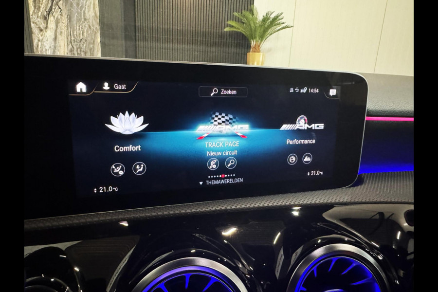 Mercedes-Benz A-Klasse 35 AMG AERO Pack 4MATIC |PANO|KUIPST|360 CAM|ALLE OPTIES