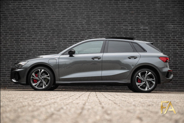 Audi A3 Sportback 45 TFSI e S Line Competition Panodak|18Inch|Sfeerverlichting|Daytonagrau