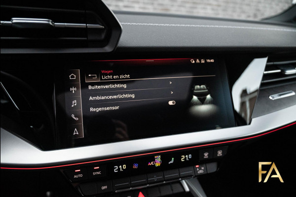 Audi A3 Sportback 45 TFSI e S Line Competition Panodak|18Inch|Sfeerverlichting|Daytonagrau