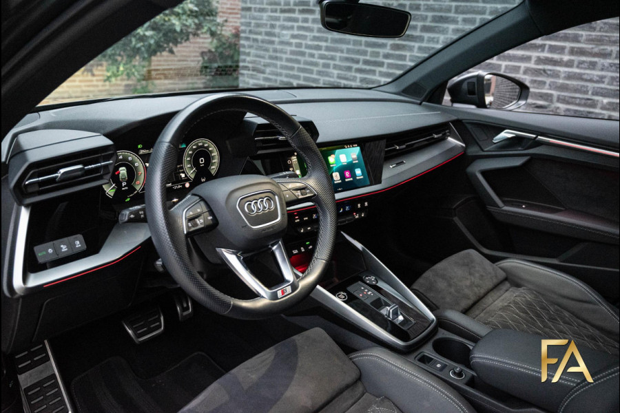 Audi A3 Sportback 40 TFSI e S Line PANO|RSseats|Ambianceverlichting|18Inch|MatrixLED