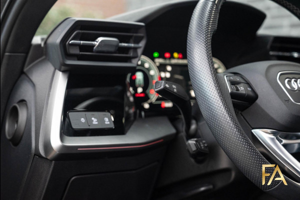 Audi A3 Sportback 40 TFSI e S Line PANO|RSseats|Ambianceverlichting|18Inch|MatrixLED
