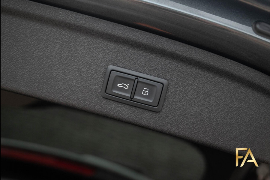 Audi A3 Sportback 40 TFSI e S Line PANO|RSseats|Ambianceverlichting|18Inch|MatrixLED