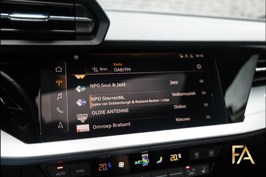 Audi A3 Sportback 40 TFSI e S Line PANO|RSseats|Ambianceverlichting|18Inch|MatrixLED