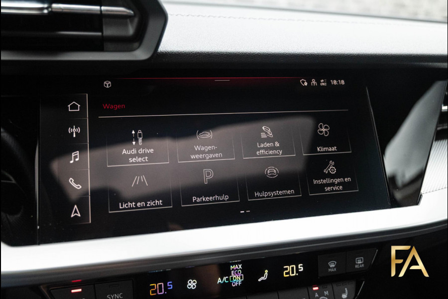 Audi A3 Sportback 40 TFSI e S Line PANO|RSseats|Ambianceverlichting|18Inch|MatrixLED