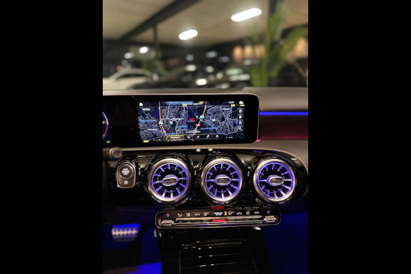 Mercedes-Benz A-Klasse 180d AMG|PANO|SFEER|MEMORY|BOMVOL!!