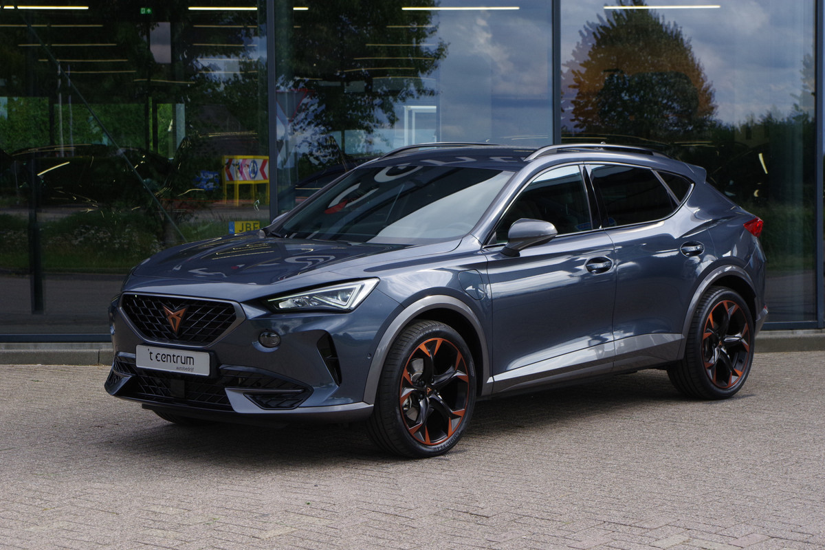 CUPRA Formentor 1.4 e-Hybrid BNS 204 PK PHEV, Camera, Adap. Cruise Control, Carplay CUPRA Formentor 1.4 e-Hybrid BNS 204 PK PHEV, Camera, Adap. Cruise Control, Carplay