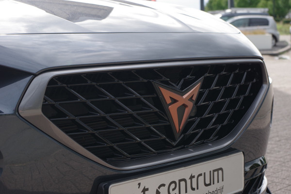 CUPRA Formentor 1.4 e-Hybrid BNS 204 PK PHEV, Camera, Adap. Cruise Control, Carplay