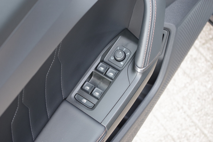 CUPRA Formentor 1.4 e-Hybrid BNS 204 PK PHEV, Camera, Adap. Cruise Control, Carplay