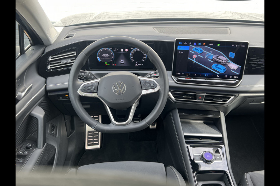 Volkswagen Tiguan 1.5 eTSI Elegance | Pano | IQ LIght | 360 Camera | 18 inch