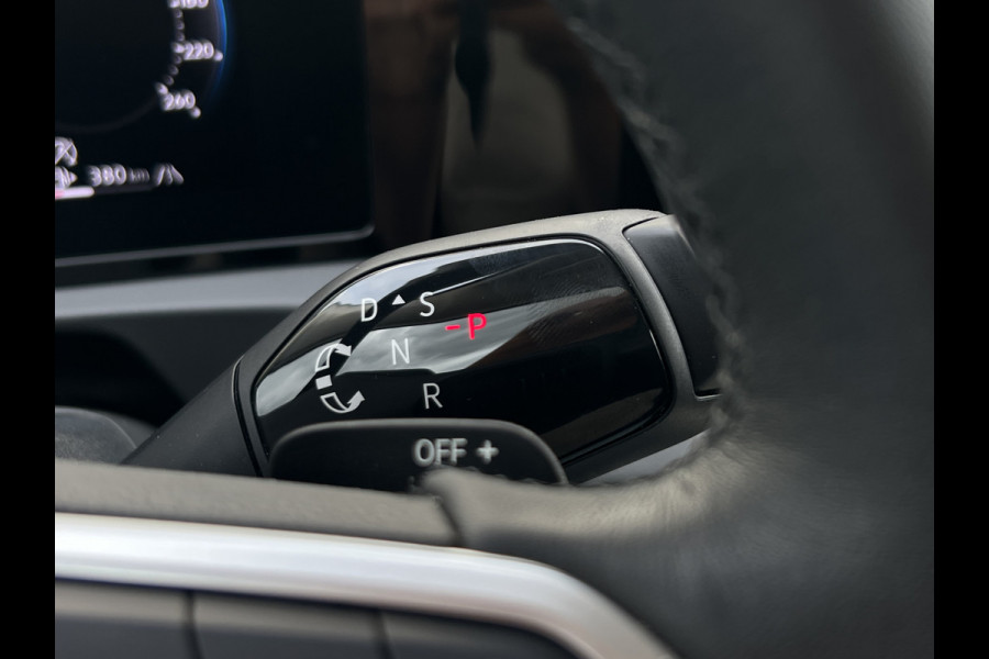 Volkswagen Tiguan 1.5 eTSI Elegance | Pano | IQ LIght | 360 Camera | 18 inch