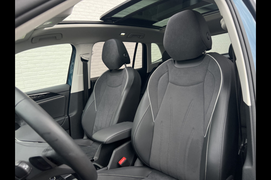 Volkswagen Tiguan 1.5 eTSI Elegance | Pano | IQ LIght | 360 Camera | 18 inch