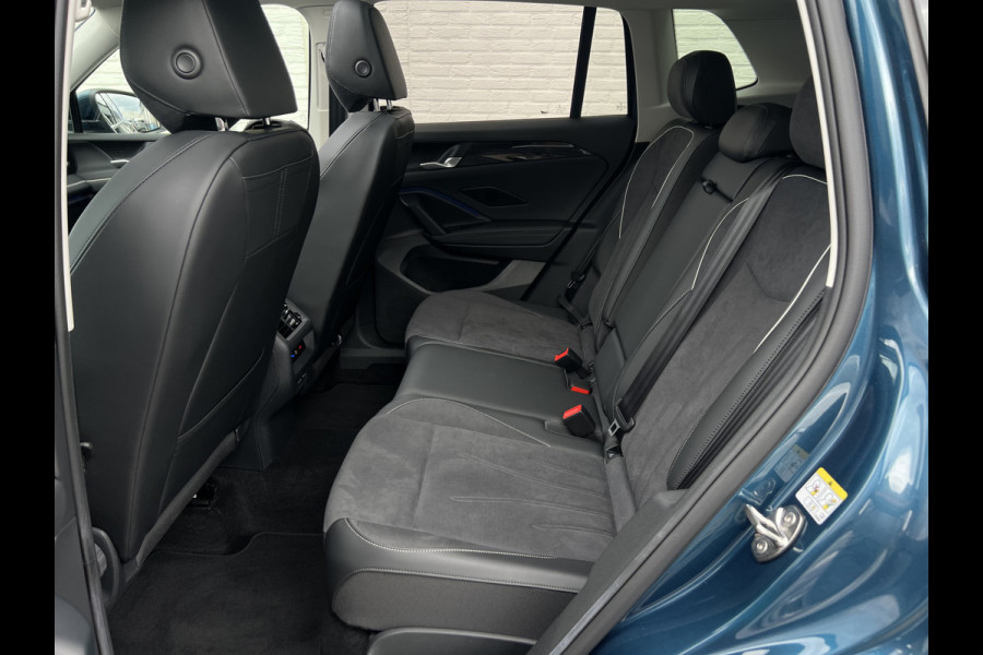 Volkswagen Tiguan 1.5 eTSI Elegance | Pano | IQ LIght | 360 Camera | 18 inch