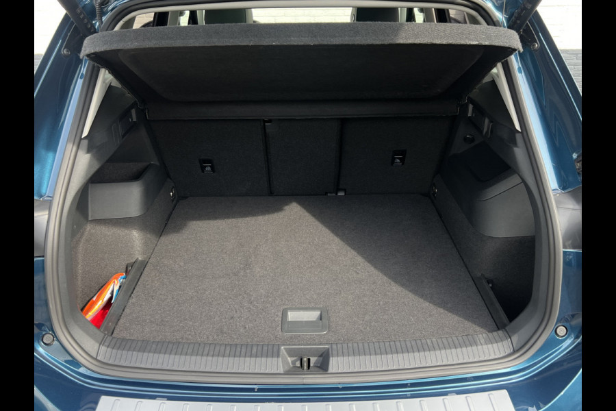 Volkswagen Tiguan 1.5 eTSI Elegance | Pano | IQ LIght | 360 Camera | 18 inch
