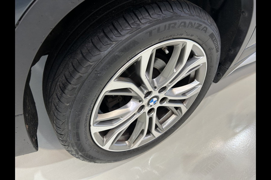 BMW X1 sDrive18i High Executive