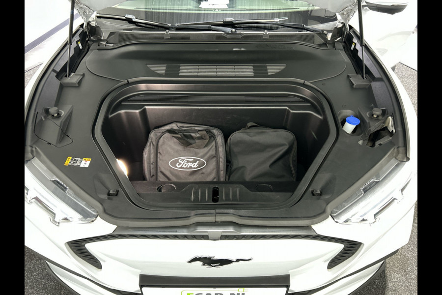 Ford Mustang Mach-E Extended RWD 98 kWh | Achteruitrijcamera | Intelligent adaptive cruise control & speed assist