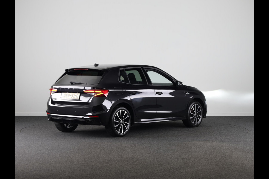 Škoda Fabia 1.0 TSI Monte Carlo 115 pk Automaat (DSG) | Verlengde garantie | Navigatie via App | Parkeersensoren | Achteruitrijcamera | Adaptieve cruise control | Stoelverwarming |