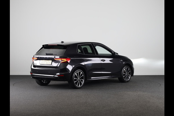 Škoda Fabia 1.0 TSI Monte Carlo 115 pk Automaat (DSG) | Verlengde garantie | Navigatie via App | Parkeersensoren | Achteruitrijcamera | Adaptieve cruise control | Stoelverwarming |