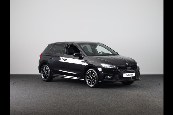 Škoda Fabia 1.0 TSI Monte Carlo 115 pk Automaat (DSG) | Verlengde garantie | Navigatie via App | Parkeersensoren | Achteruitrijcamera | Adaptieve cruise control | Stoelverwarming |