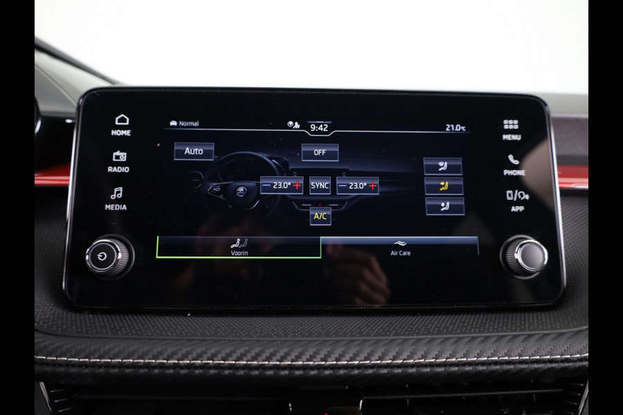 Škoda Fabia 1.0 TSI Monte Carlo 115 pk Automaat (DSG) | Verlengde garantie | Navigatie via App | Parkeersensoren | Achteruitrijcamera | Adaptieve cruise control | Stoelverwarming |