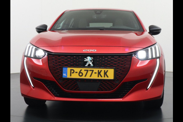 Peugeot e-208 EV GT Pack 50 kWh VAN: 16.900,- VOOR: 13.877,- UW HERFSTVOORDEE: 3.023,- All-Season CrossClimate Banden | Full LED | Adaptive Cruise Control | Stoelverwarming | Camera | Veel Opties | Rijklaar met 12 Maanden BOVAG Garantie