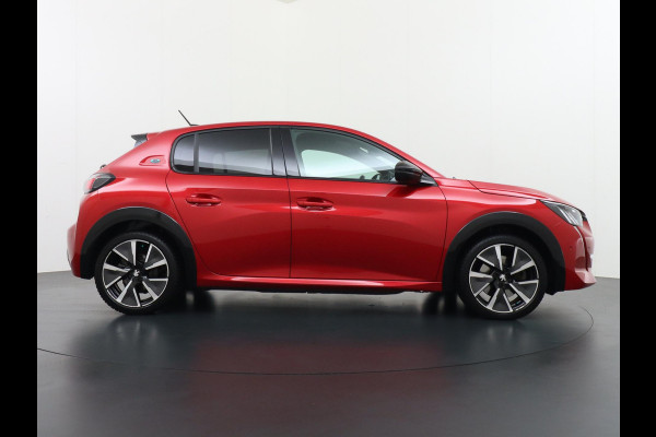 Peugeot e-208 EV GT Pack 50 kWh VAN: 16.900,- VOOR: 13.877,- UW HERFSTVOORDEE: 3.023,- All-Season CrossClimate Banden | Full LED | Adaptive Cruise Control | Stoelverwarming | Camera | Veel Opties | Rijklaar met 12 Maanden BOVAG Garantie