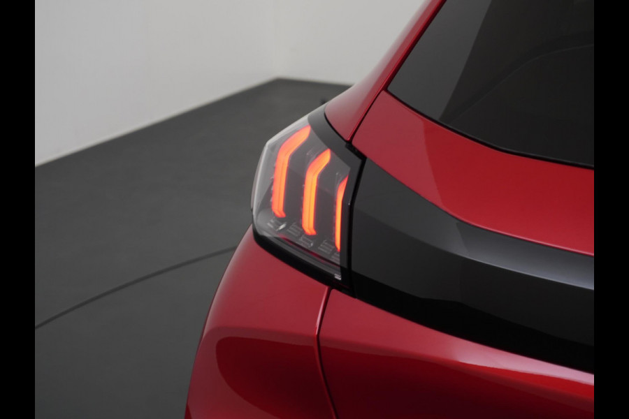 Peugeot e-208 EV GT Pack 50 kWh VAN: 16.900,- VOOR: 13.877,- UW HERFSTVOORDEE: 3.023,- All-Season CrossClimate Banden | Full LED | Adaptive Cruise Control | Stoelverwarming | Camera | Veel Opties | Rijklaar met 12 Maanden BOVAG Garantie